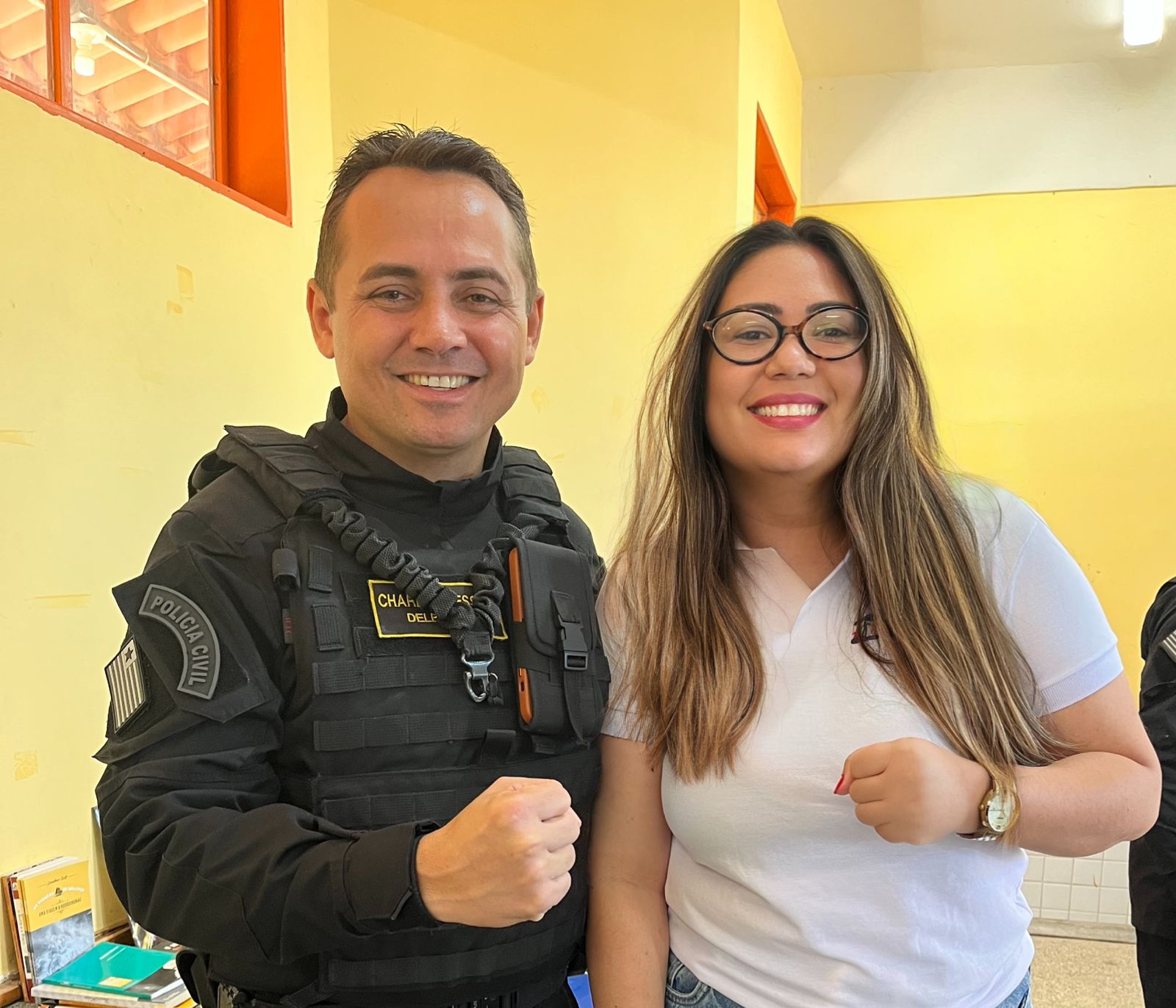 DIGA NÃO À CRIMINALIDADE: Delegado Charles Pessoa, do DRACO, realiza palestra impactante em Castelo do Piauí